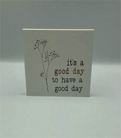 2 Pc Wooden Good Day Sign MB09077